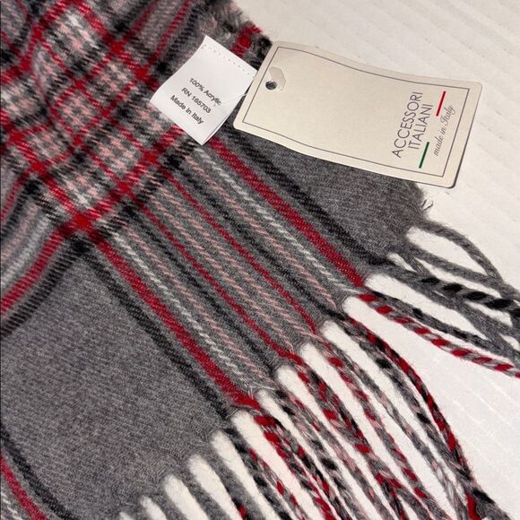 NWT CCShmink men’s plaid scarf - Picture 3 of 4